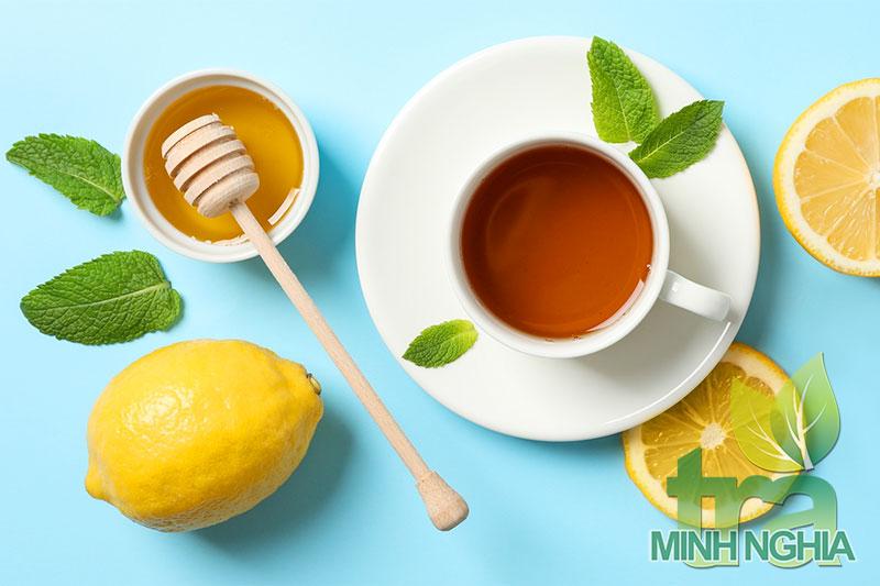 Giải nhiệt với cốc trà chanh mật ong 