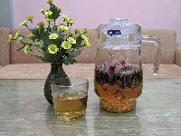 Nước pha trà sơn mật hồng sâm thượng hạng